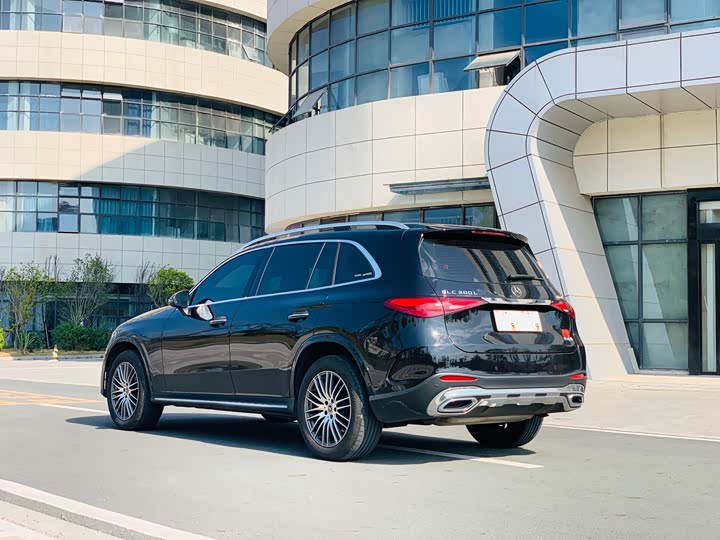 Фото 6 - Mercedes-Benz GLC-Class