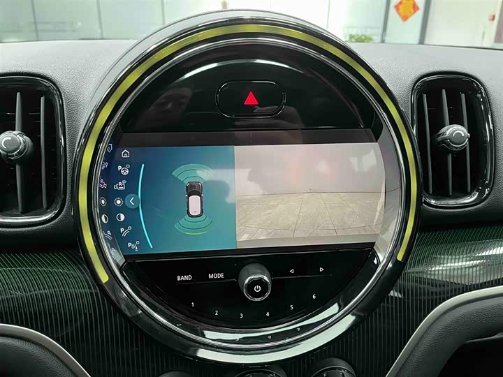 Photo 7 - Mini Countryman