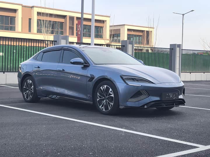 Фото 3 - BYD Seal