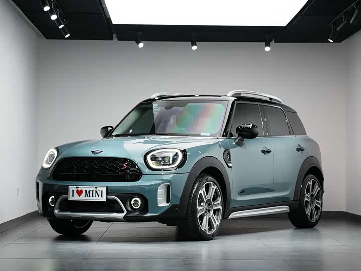 Фото 1 - Mini Countryman