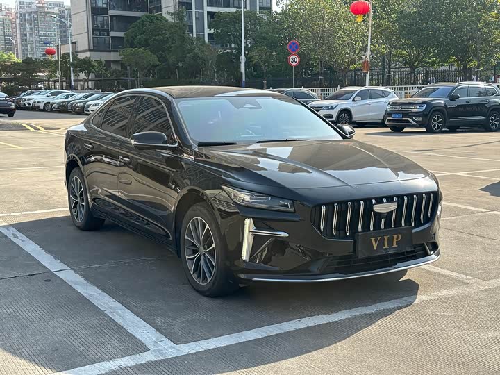 Фото 3 - Geely Preface L