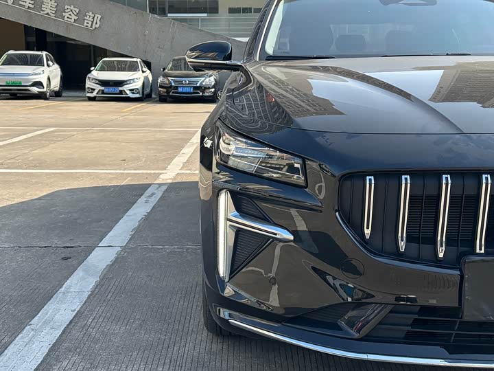 Фото 4 - Geely Preface L