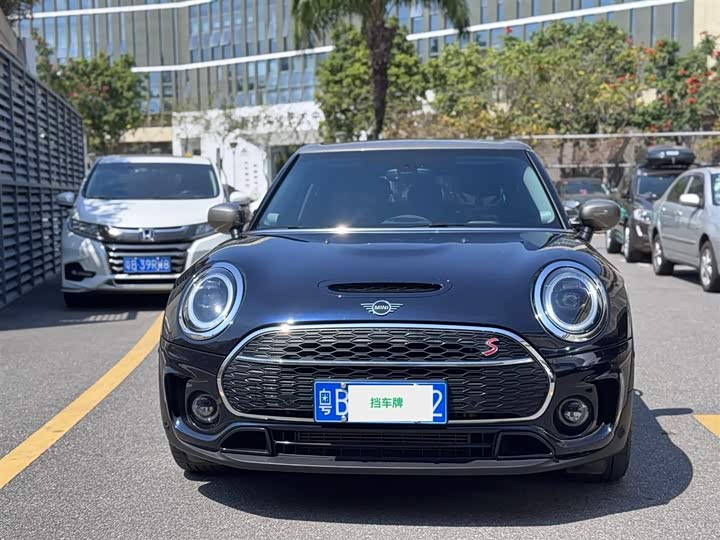 Фото 2 - Mini Clubman