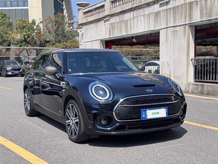 Фото 3 - Mini Clubman