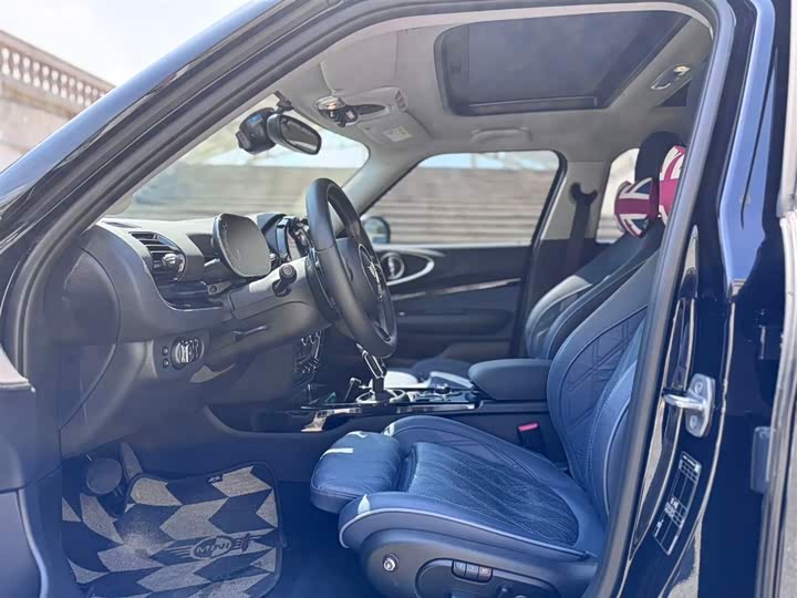 Фото 7 - Mini Clubman