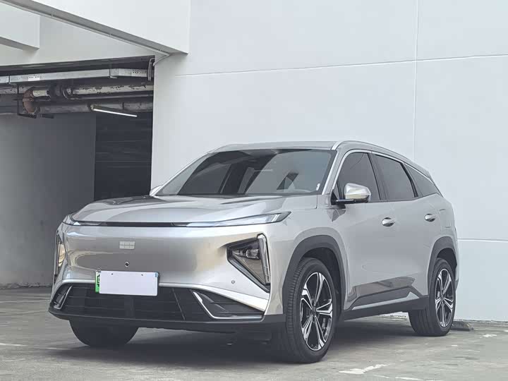 Фото 1 - Geely Galaxy L7