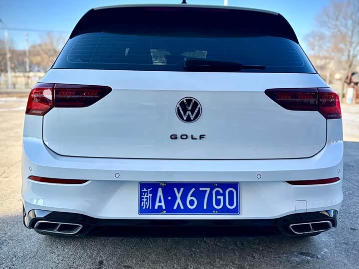 Фото 5 - Volkswagen Golf