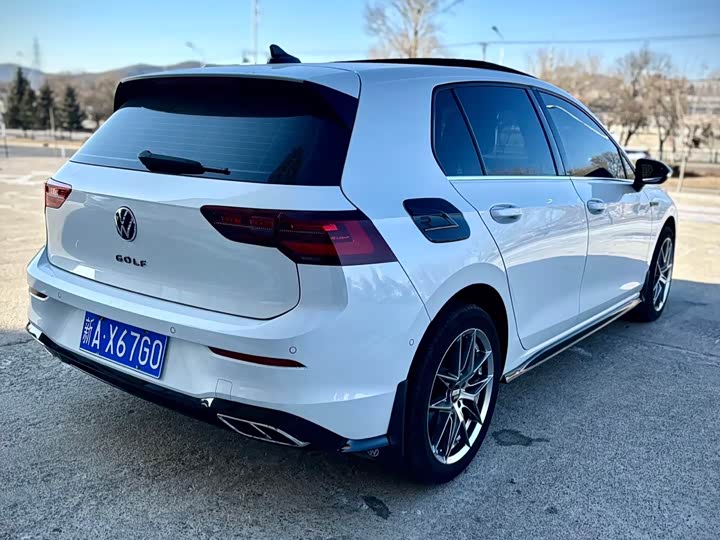 Фото 6 - Volkswagen Golf