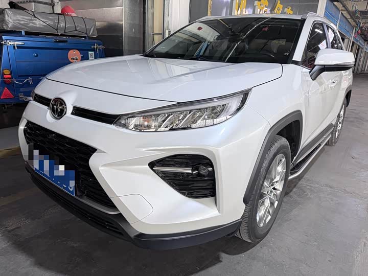 Фото 1 - Toyota Wildlander
