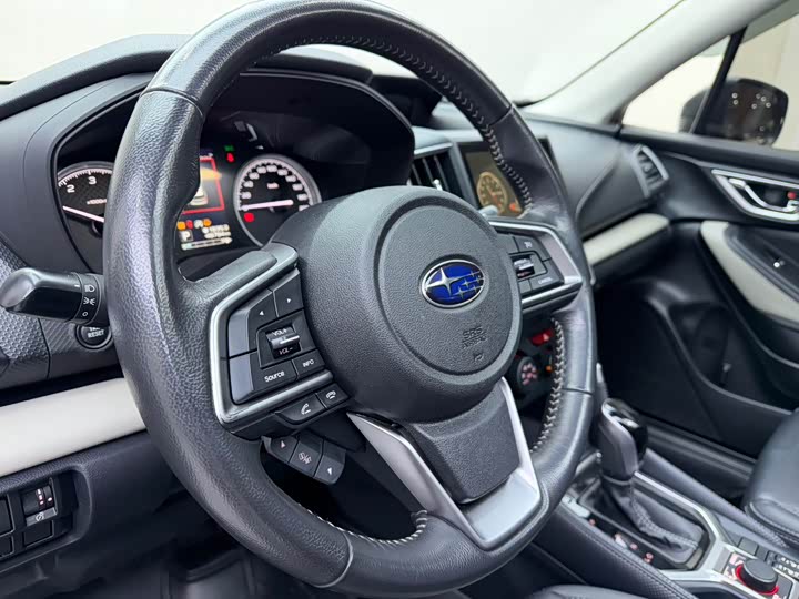 Photo 9 - Subaru Forester