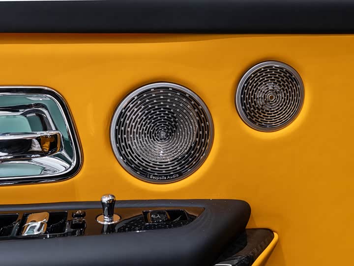 Фото 9 - Rolls-Royce Cullinan