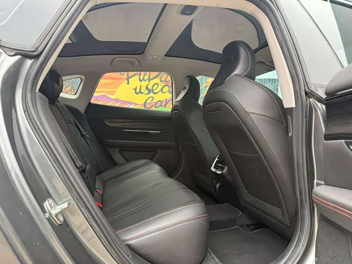 Фото 5 - XPeng P7