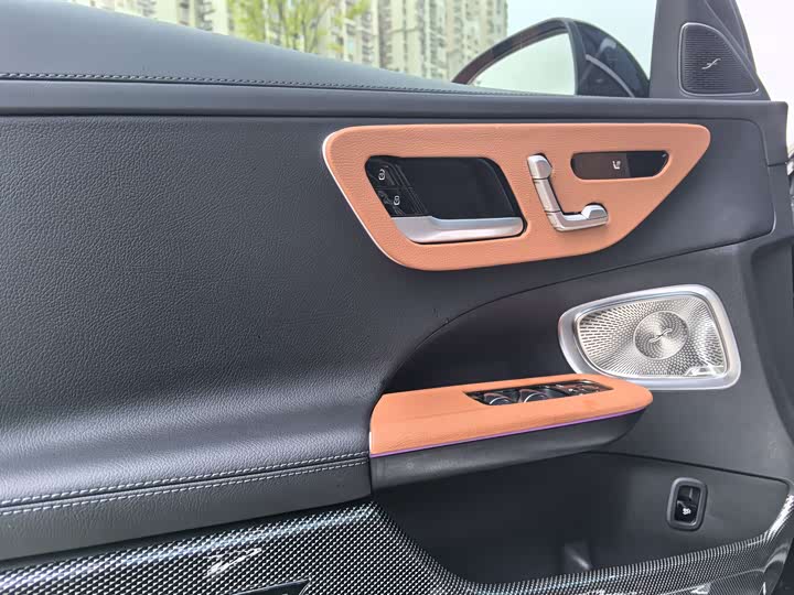 Фото 9 - Mercedes-Benz C-Class