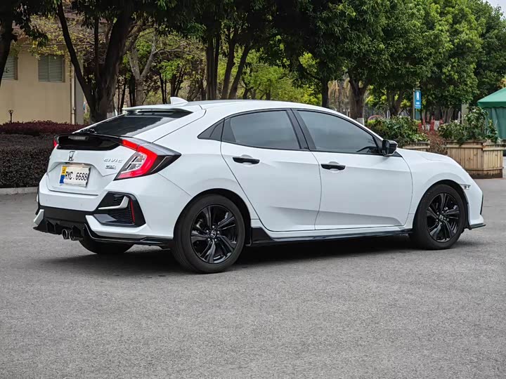 Фото 6 - Honda Civic