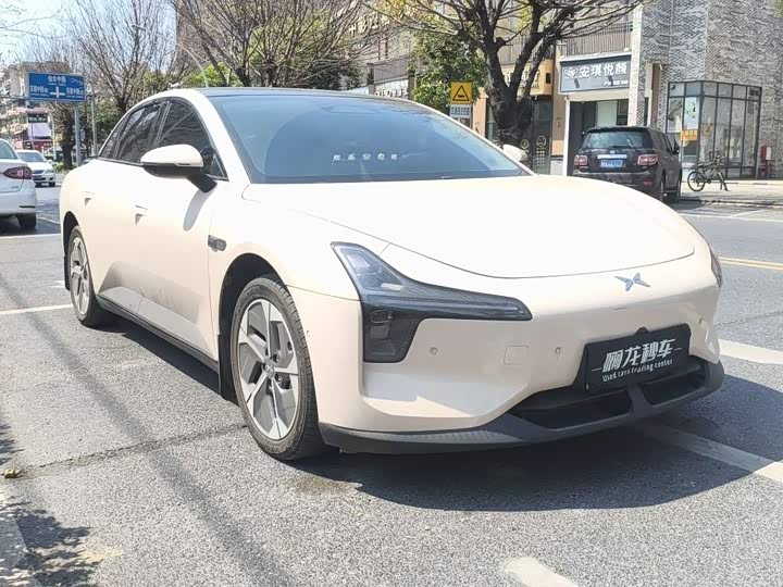 Фото 3 - XPeng Mona M03