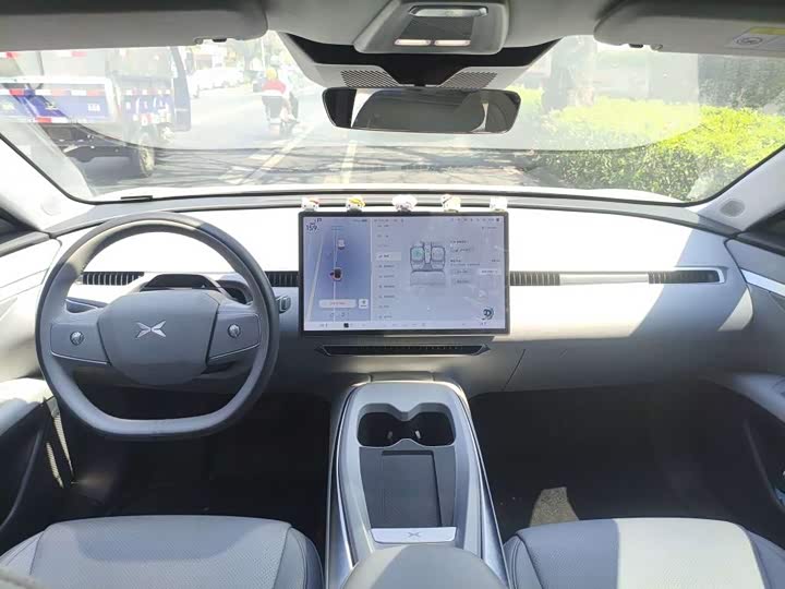 Фото 6 - XPeng Mona M03