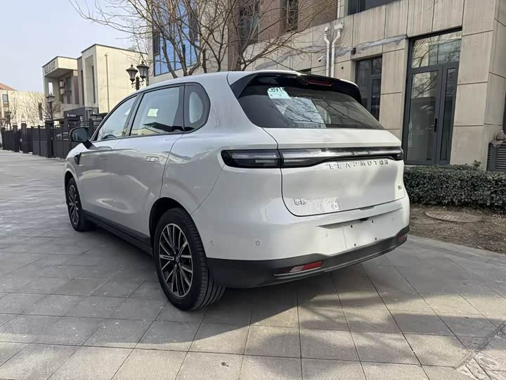 Фото 4 - Leapmotor B10