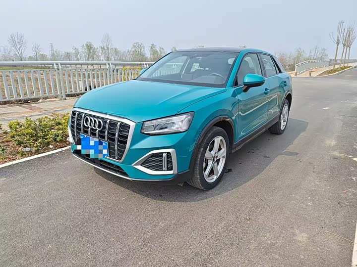 Фото 1 - Audi Q2L