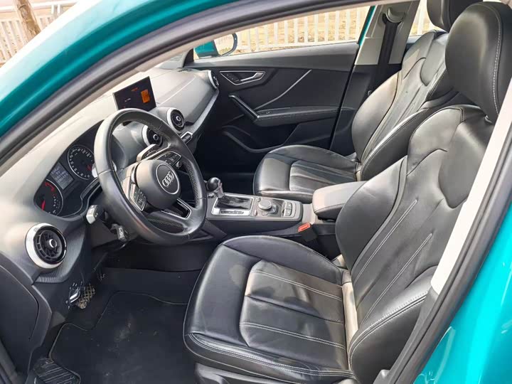 Фото 4 - Audi Q2L