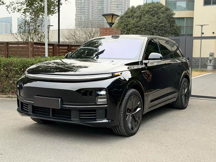 Фото 1 - LiXiang L7