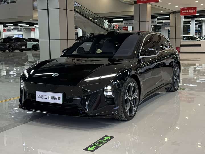 Фото 1 - Nio ET5T