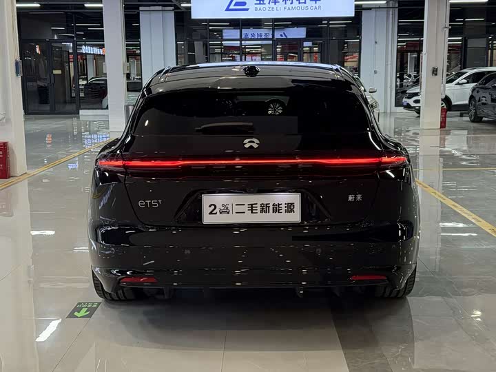 Фото 6 - Nio ET5T