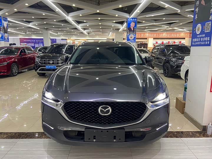 Фото 2 - Mazda CX-30