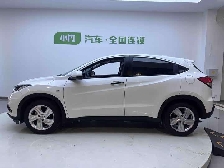 Фото 6 - Honda Vezel