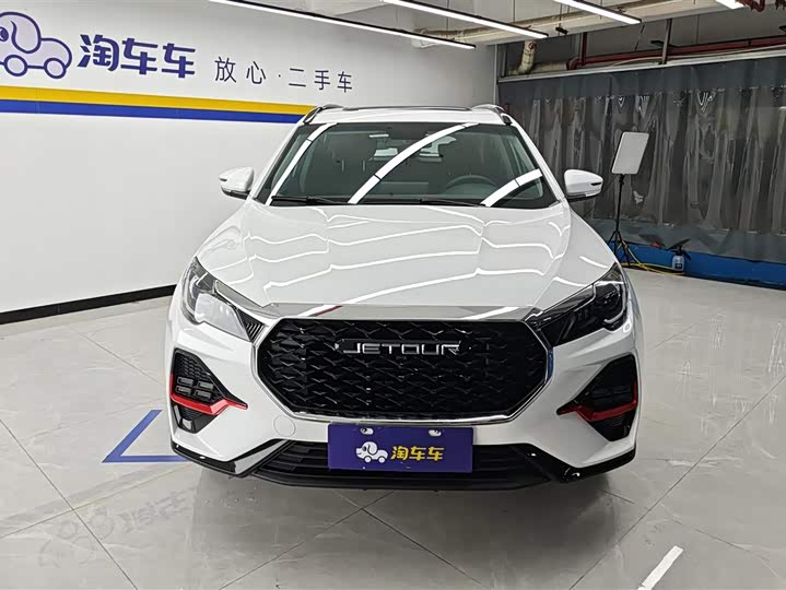 Photo 2 - Jetour X70