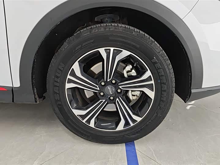 Photo 6 - Jetour X70