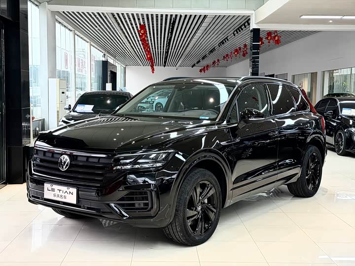 Volkswagen Touareg 2022 2022款 3.0TSI 锐享版 曜黑运动套装