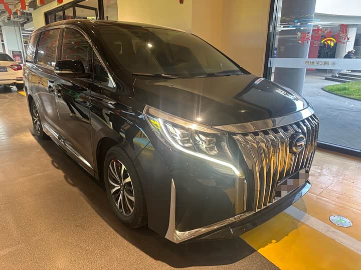 Фото 3 - GAC Trumpchi M8