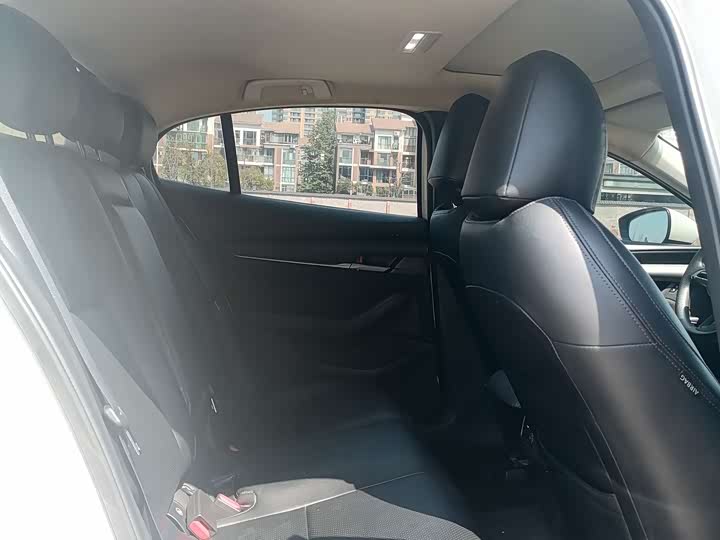 Фото 6 - Mazda 3 (Axela)