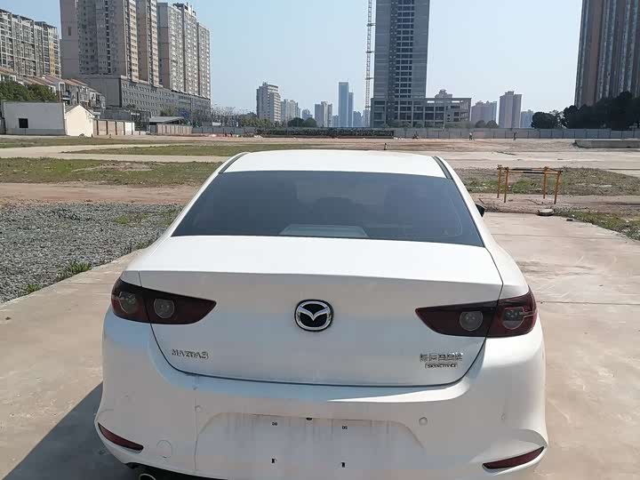 Фото 8 - Mazda 3 (Axela)