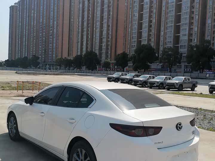 Фото 9 - Mazda 3 (Axela)