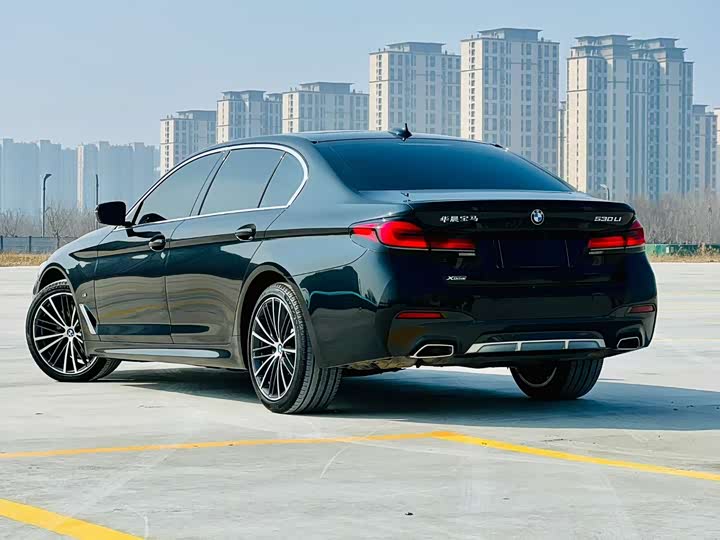 Фото 7 - BMW 5 Series