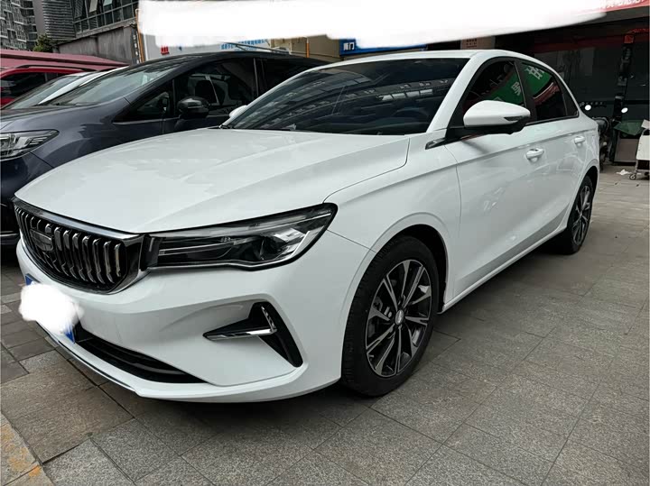 Фото 1 - Geely Emgrand