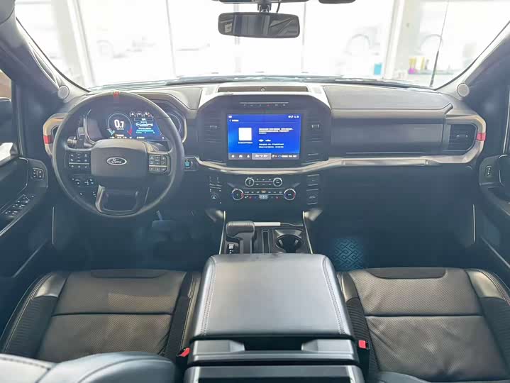 Photo 7 - Ford F-150 Raptor