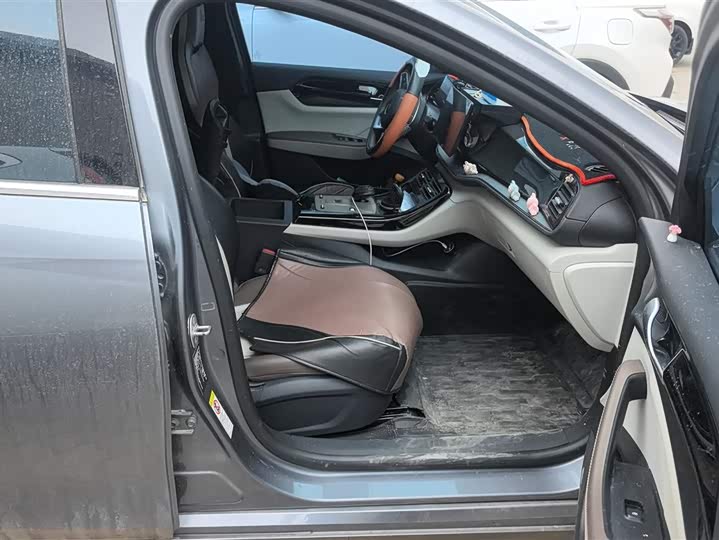 Фото 8 - BYD Qin Plus