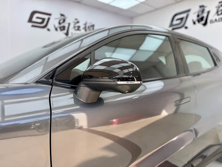 Photo 5 - Changan UNI-T