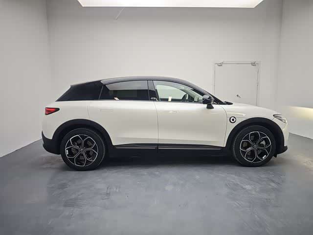 Фото 7 - Smart #3