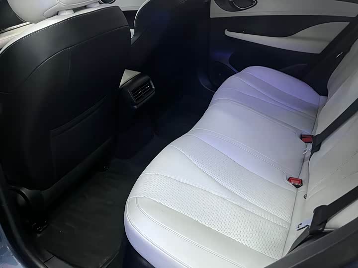 Фото 6 - BYD Seal 05 DM-i Hybrid