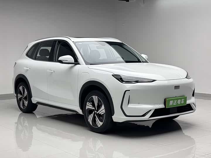 Фото 3 - Geely Galaxy E5