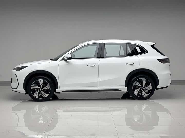 Фото 5 - Geely Galaxy E5