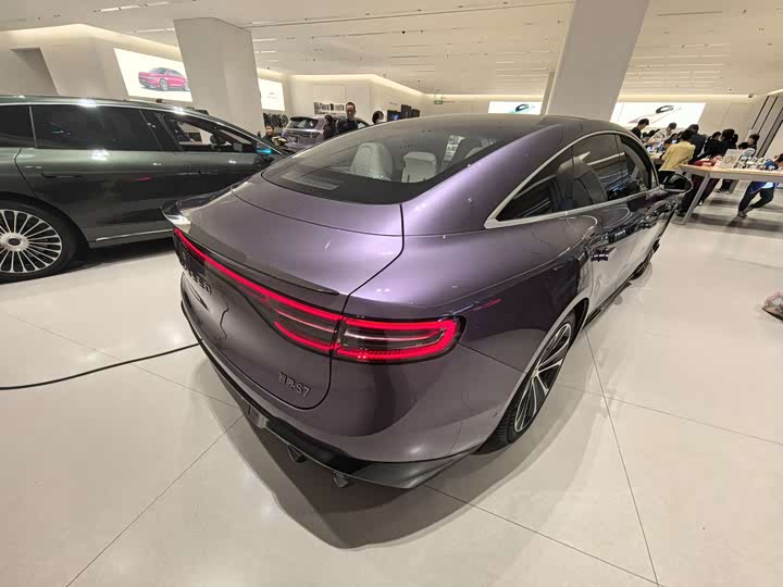 Фото 3 - Luxeed S7