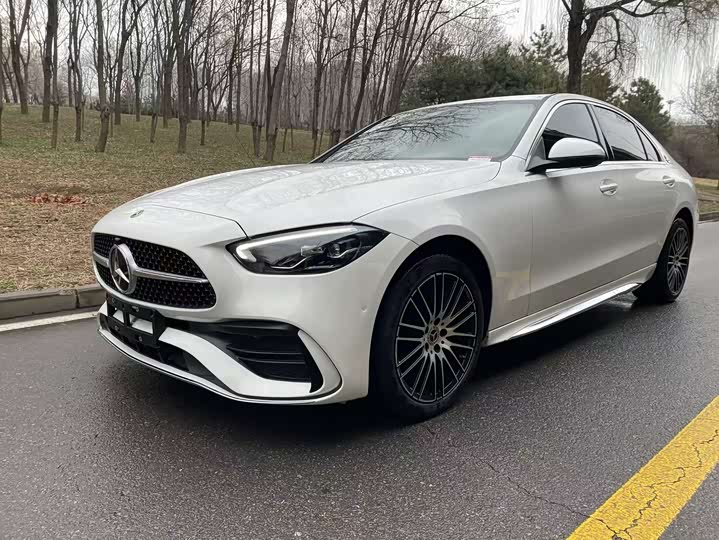 Фото 1 - Mercedes-Benz C-Class