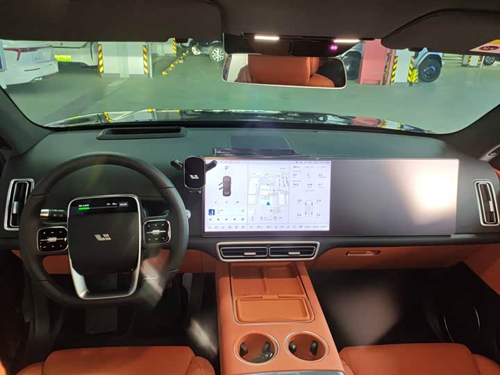 Photo 4 - LiXiang L6