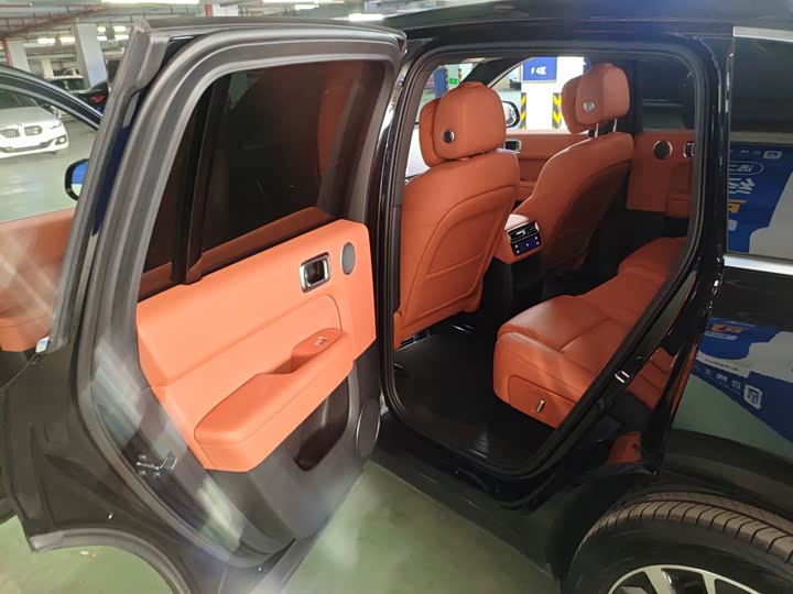 Photo 6 - LiXiang L6