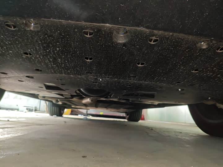 Photo 8 - LiXiang L6