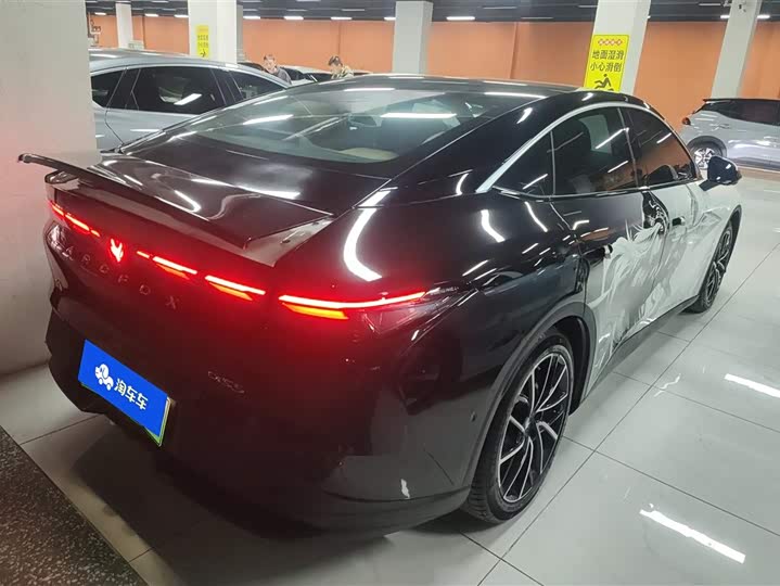 Фото 3 - BAIC Arcfox Alpha S5